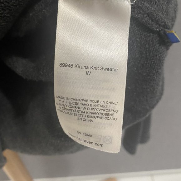 Fjallraven Kiruna Sweater - Size S - Picture 2 of 2